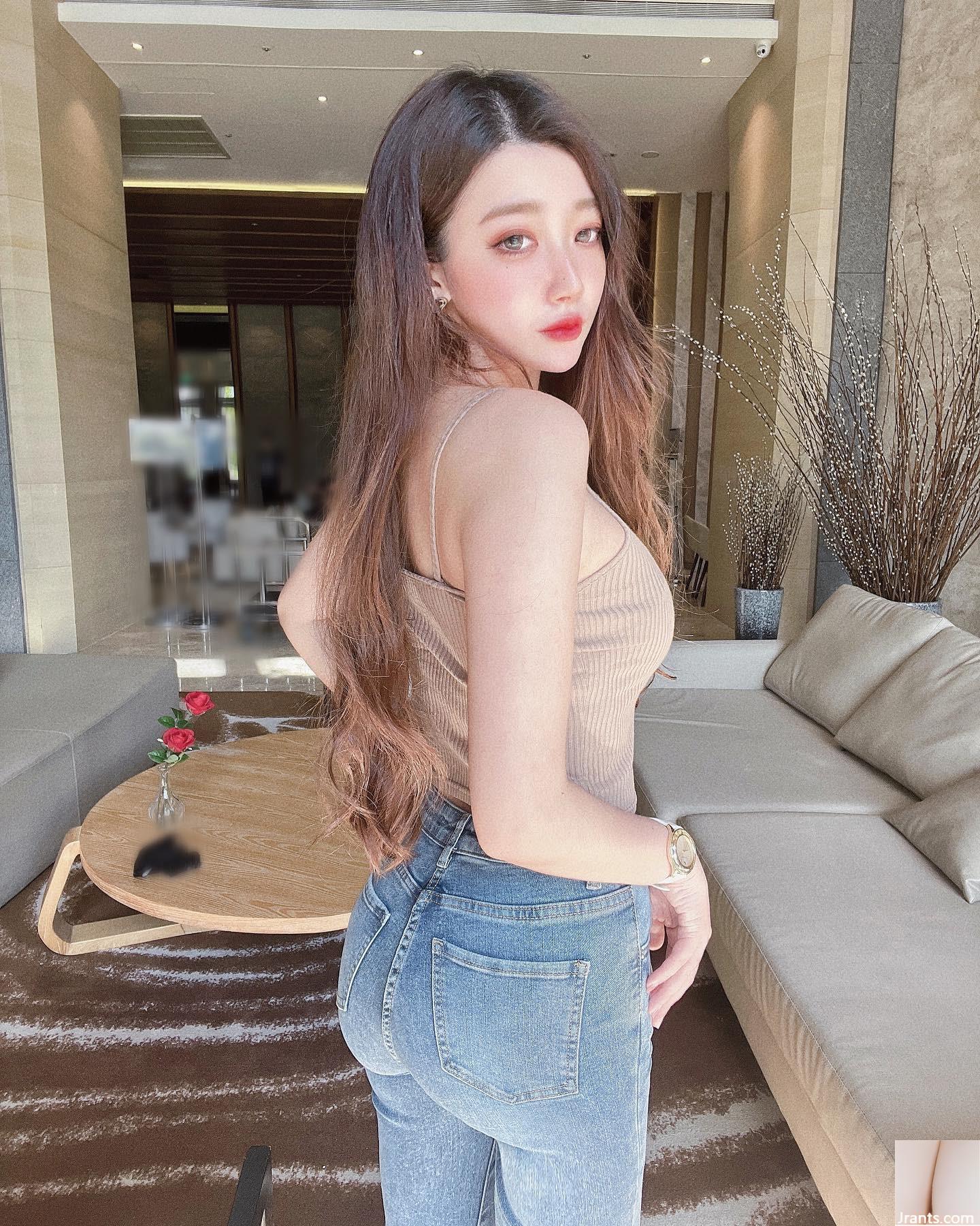 Vụ nổ sexy “Yuge” chị gái ngọt ngào rất ngạc nhiên khi che giấu con số tốt của cô ấy! - Ảnh 25