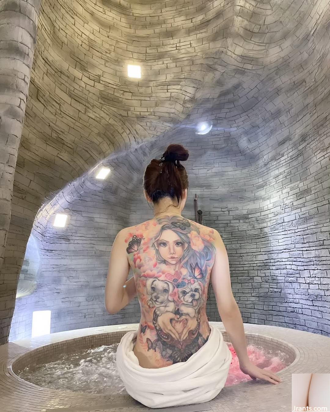 Bộ ngực của cô nàng quỷ nhỏ gợi cảm “Haoyu” đẹp đến mức không thể không nhìn vào (15P) - Ảnh 4