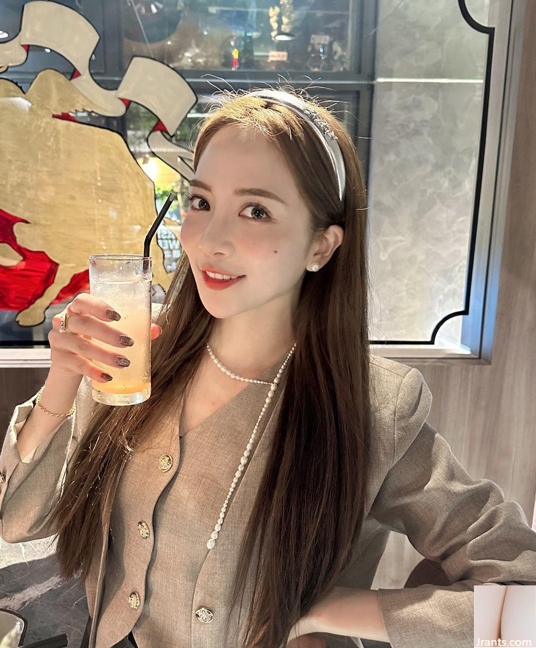 “Marina” với gương mặt dễ thương tự nhiên và đường cong cơ thể sắc sảo (21P) - Ảnh 18