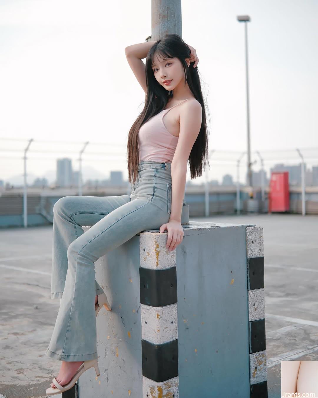 “Khuôn mặt cũng là sự cám dỗ cuối cùng của thân thịt màu (47p) Vicky. - Ảnh 38