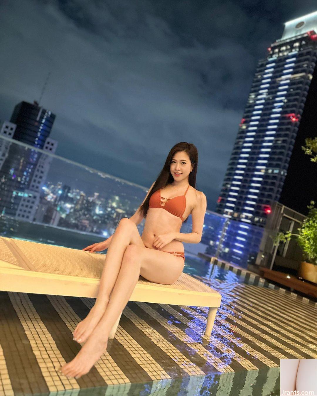 “Guan Xin Flora” gợi cảm và quyến rũ có nụ cười ngọt ngào và dáng người đẹp (34P)