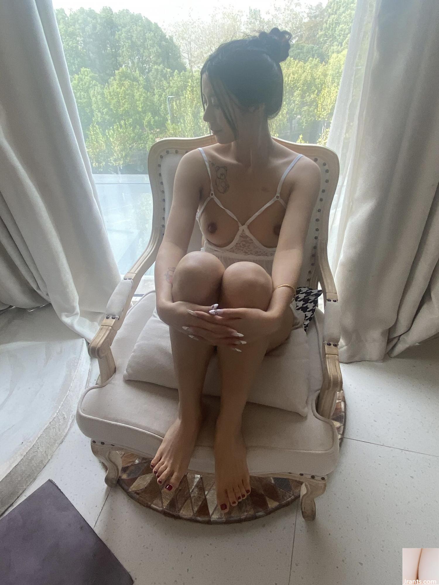 Bộ ảnh riêng tư thân người của người mẫu Trung Quốc Qiqi (47P) - Ảnh 17