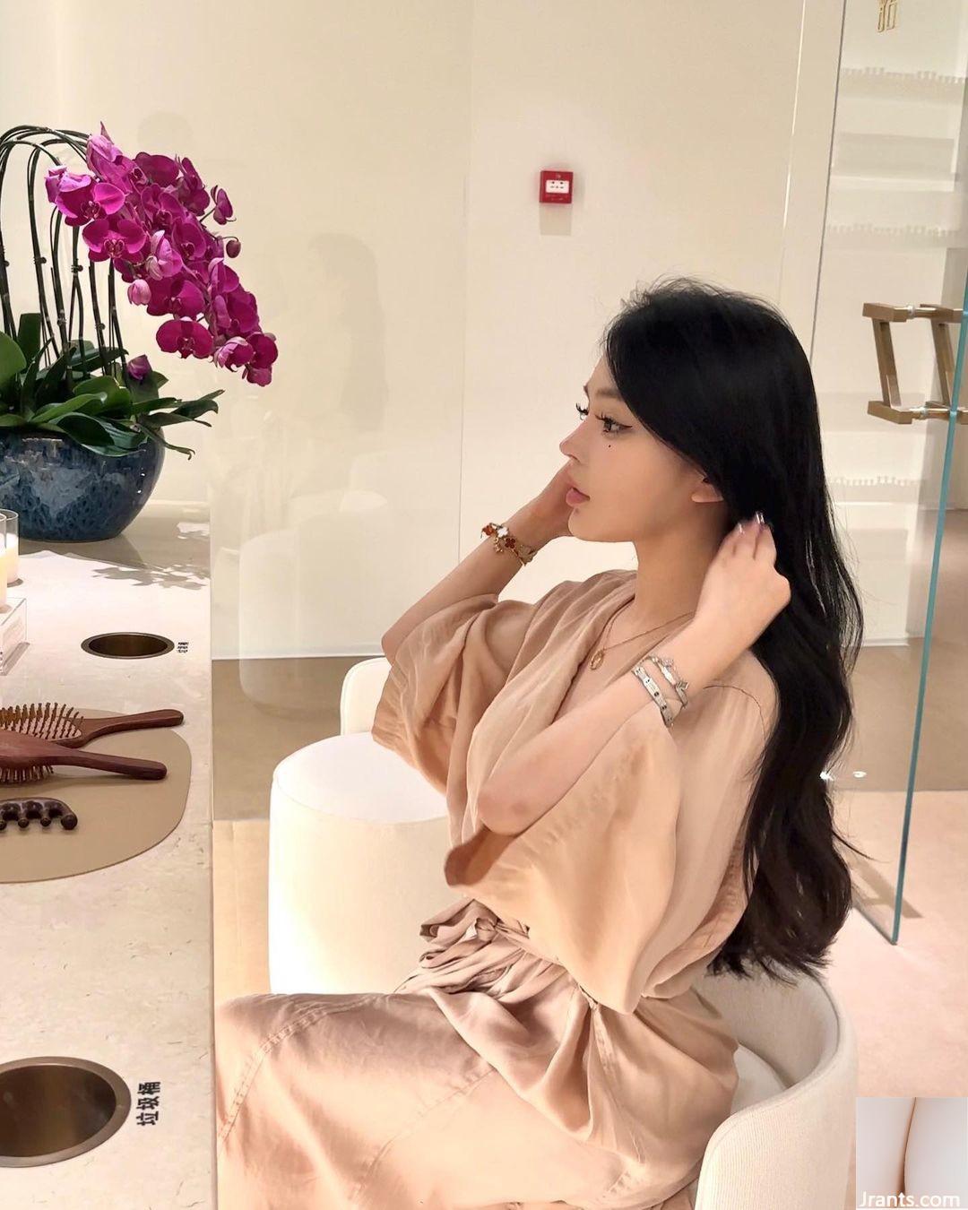 Cô gái ngực nóng tính “Qian Hui” có tác động trực quan đến vòng một đầy sóng gió (24P) - Ảnh 22