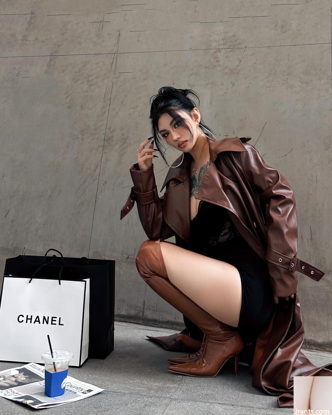 Cô nàng tiểu quỷ nóng bỏng “You Chili Pepper Sister” bụ bẫm và dữ tợn đến mức không thể cưỡng lại sự cám dỗ (31P) - Ảnh 29