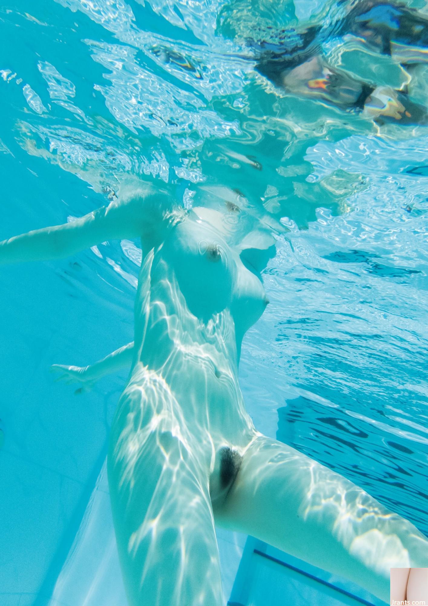 ((Bách khoa toàn thư Nhật Bản) Reimu Suzumori《Kryptonite》(129P) - Ảnh 52