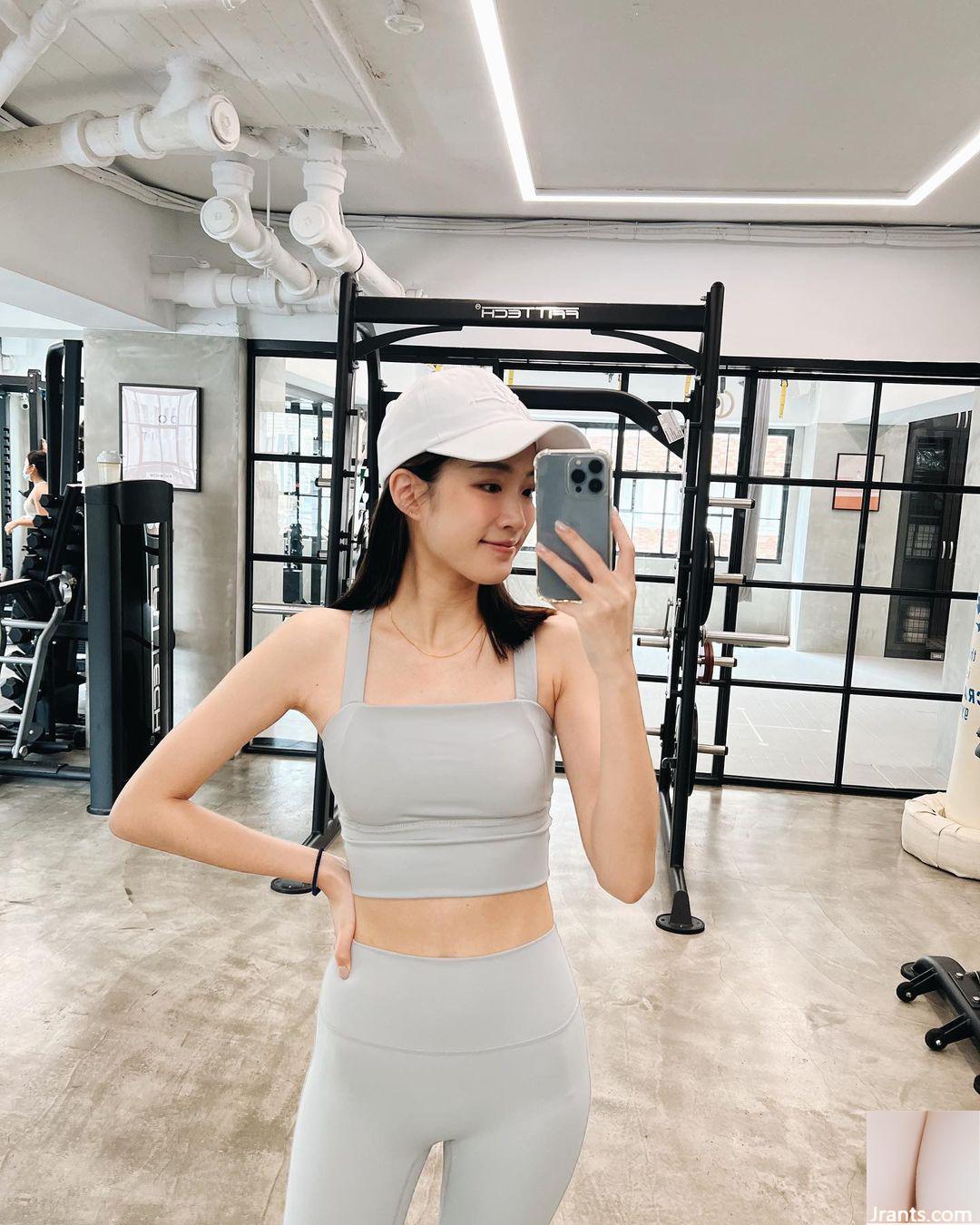 Cô nàng hay cười nóng nảy “Shou Yu” có thân hình nóng bỏng, săn chắc và bụ bẫm sẽ khiến bạn ấn tượng sâu sắc ngay từ cái nhìn đầu tiên (20P) - Ảnh 3