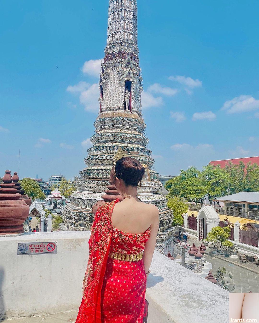 Vòng eo thon và tỷ lệ cơ thể nóng bỏng của “Ting Yin” sẽ khiến bạn chết lặng và choáng váng (25P) - Ảnh 14