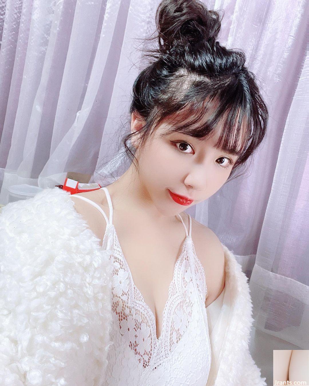 Vòng eo thon và tỷ lệ cơ thể nóng bỏng của “Ting Yin” sẽ khiến bạn chết lặng và choáng váng (25P) - Ảnh 5