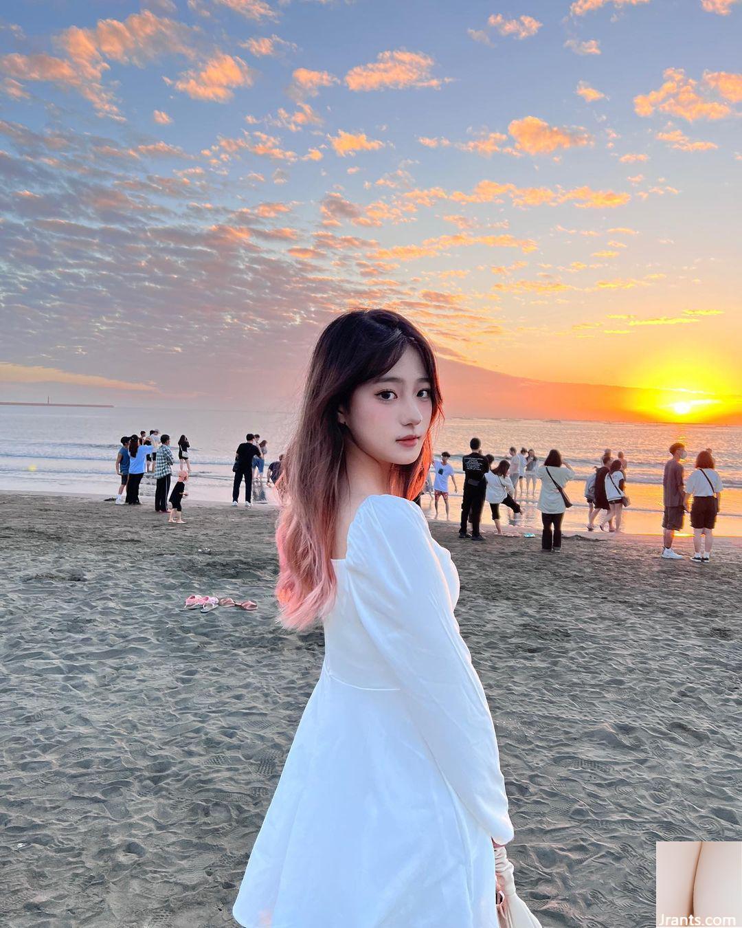 Cô phù thủy nhỏ “Qiu Siqi” vừa ngọt ngào vừa gợi cảm khiến người ta mê mẩn (20P) - Ảnh 8