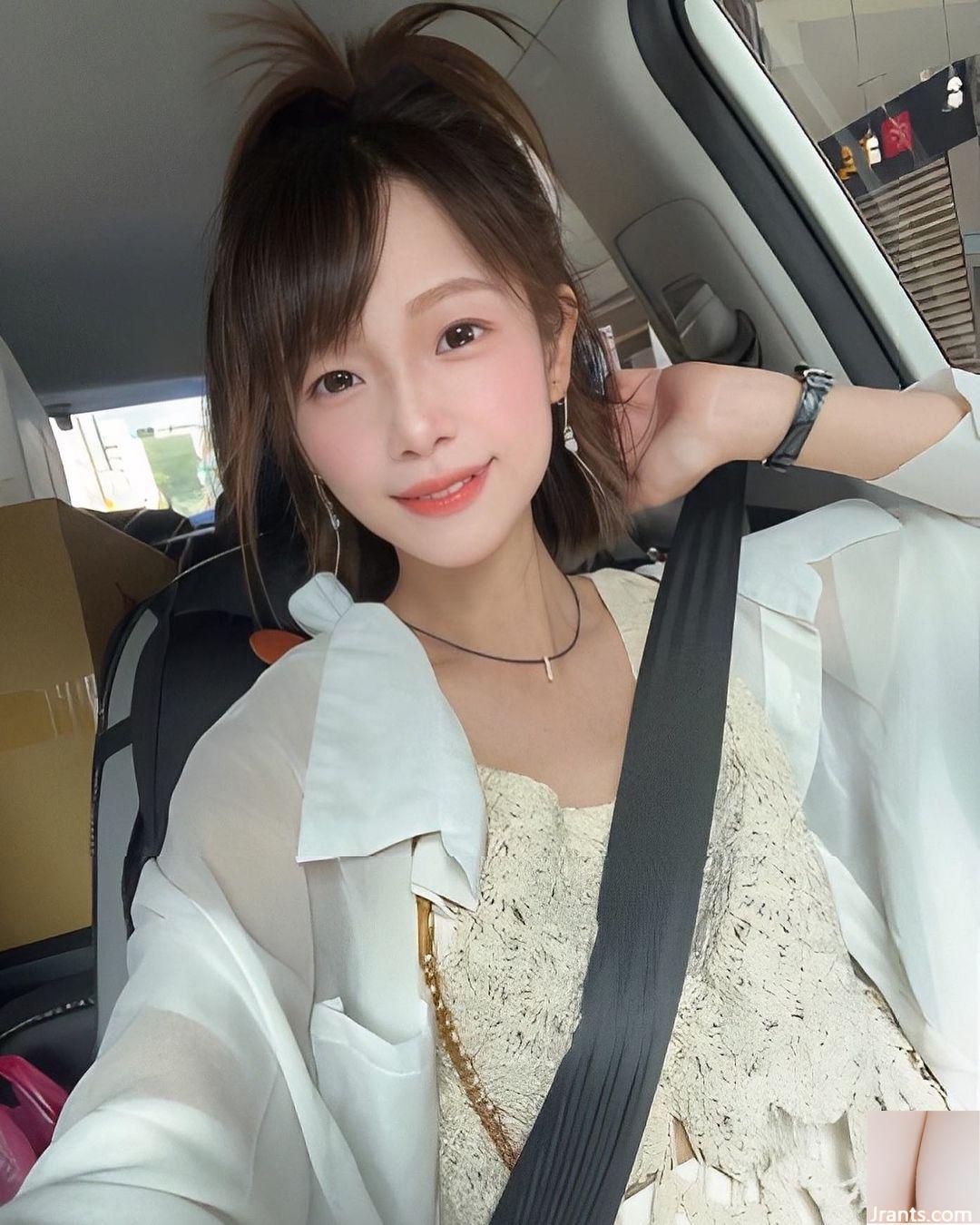 Bộ ảnh gợi cảm của “Weng Youyou” với bộ ngực trắng nõn và dáng chuẩn, sướng quá (29P) - Ảnh 8