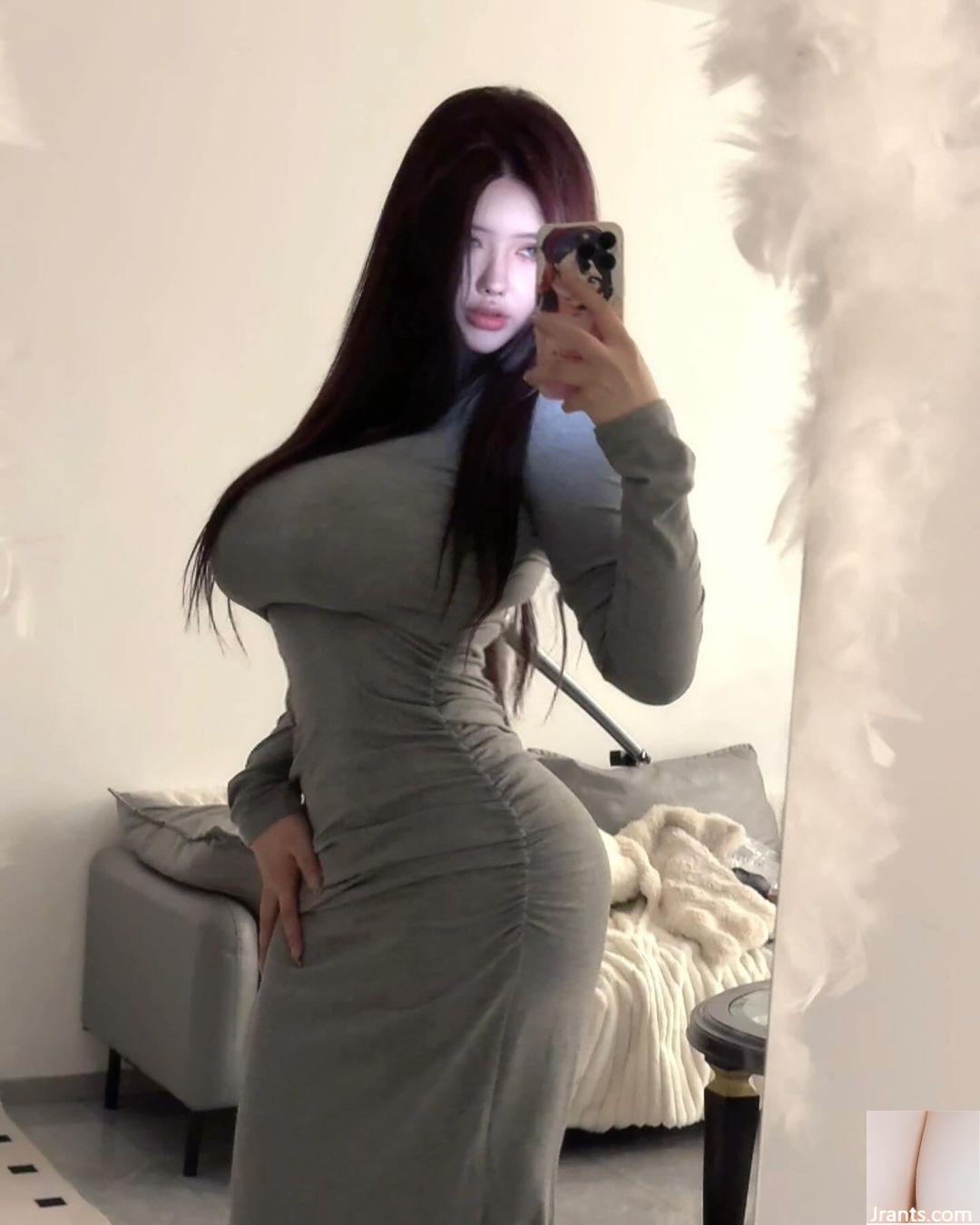 Vẻ ngoài quyến rũ của bộ ảnh gợi cảm “shirleyudeins” khiến người ta không thể rời mắt (31P) - Ảnh 13