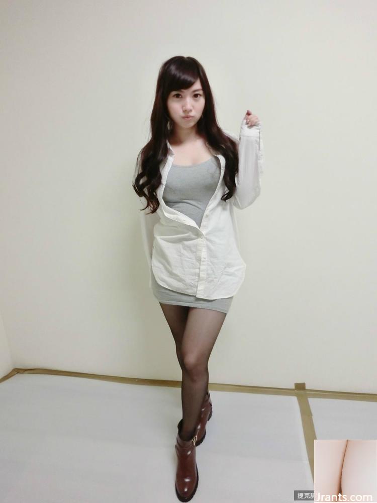 Góc này đỉnh quá! Người đẹp Yao Caichen đổ ngực khoe đường sự nghiệp vững chắc (21P) - Ảnh 10