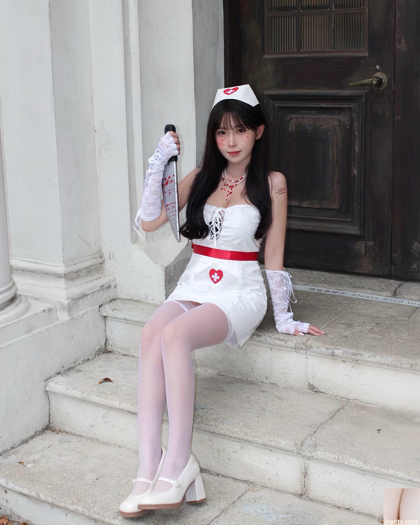 Nụ cười ngọt ngào “Peng Peng” với vòng cung hoàn hảo làm say đắm trái tim bạn (13P)