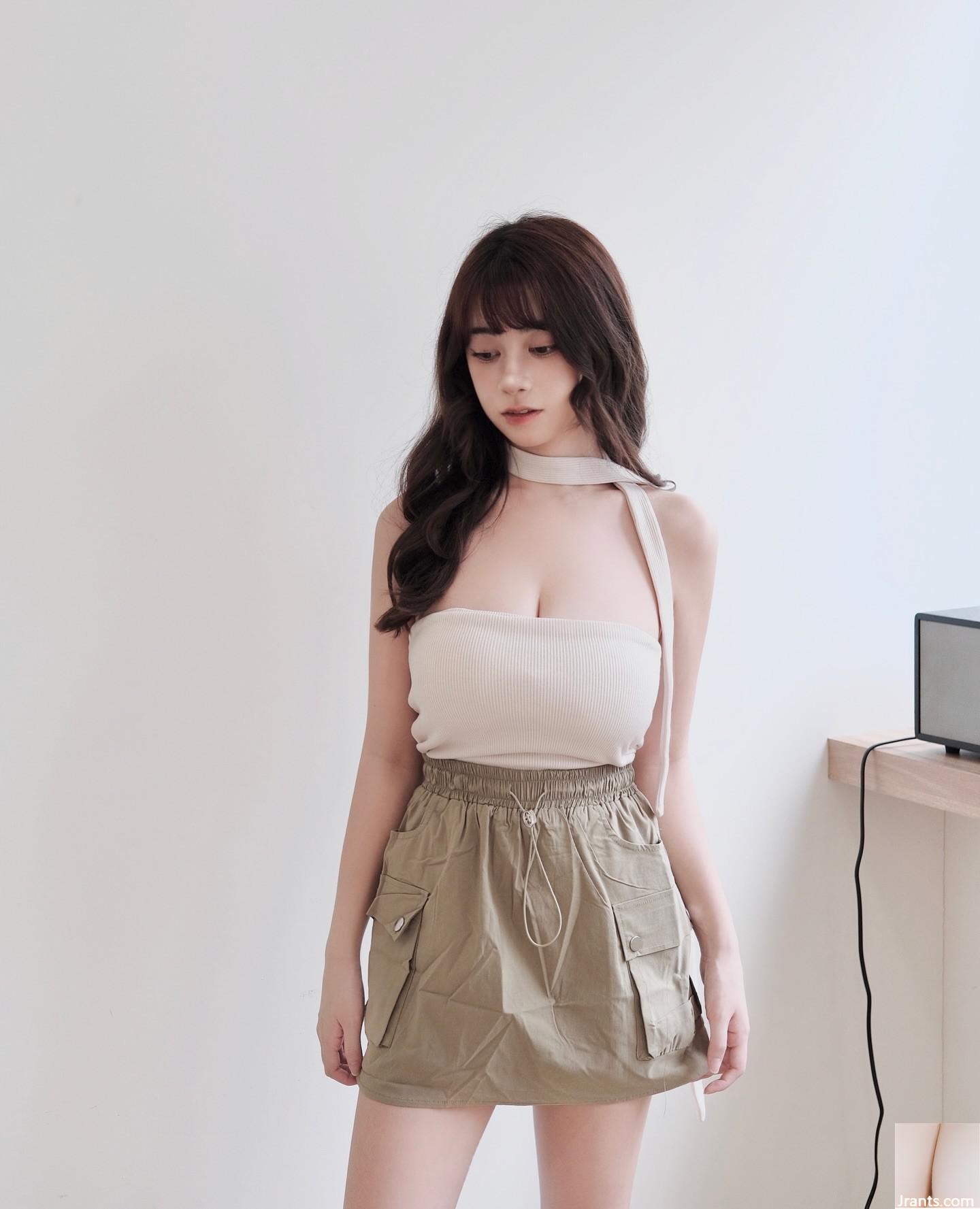 Bộ ảnh gợi cảm của “Yihan” với vòng 1 đầy đặn và dáng người ma quái sẽ chinh phục bạn (14P) 4 - Ảnh 7