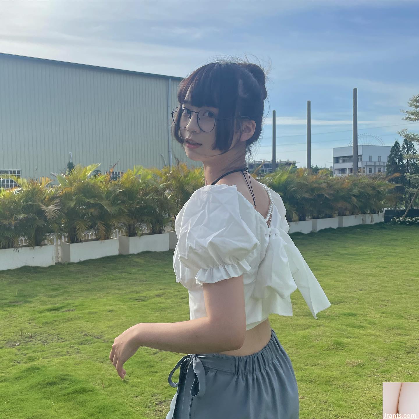 Khuôn mặt nặng nề của Nhật Bản “rain..87” ngực thấp và ngực lớn thực sự hoàn hảo (14P) - Ảnh 13