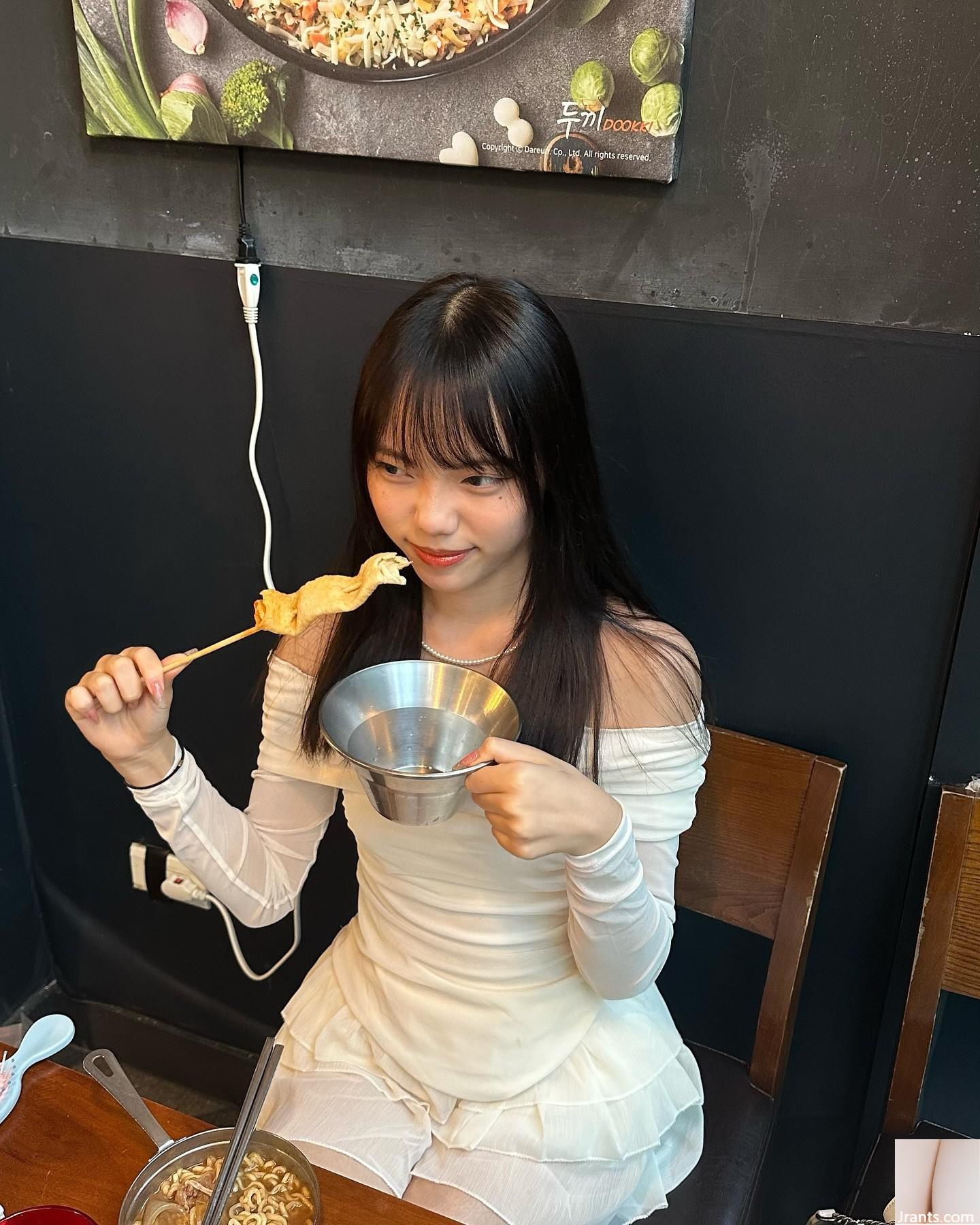 Khuôn mặt nặng nề của Nhật Bản “rain..87” ngực thấp và ngực lớn thực sự hoàn hảo (14P) - Ảnh 20