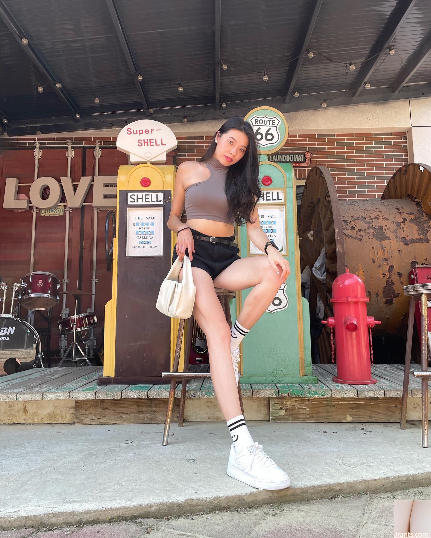 Hot girl chân dài (lmejudy) ngực căng đầy và bộ ảnh mãn nhãn không giới hạn (14P)