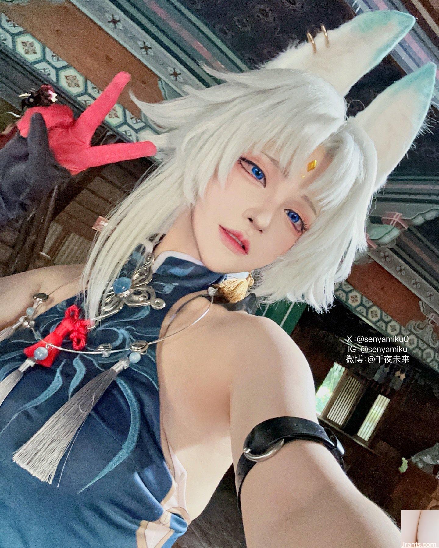 Bạn gái mặc đồ đen “Qianye Mirai” có thân hình đáng ghen tị (12P)