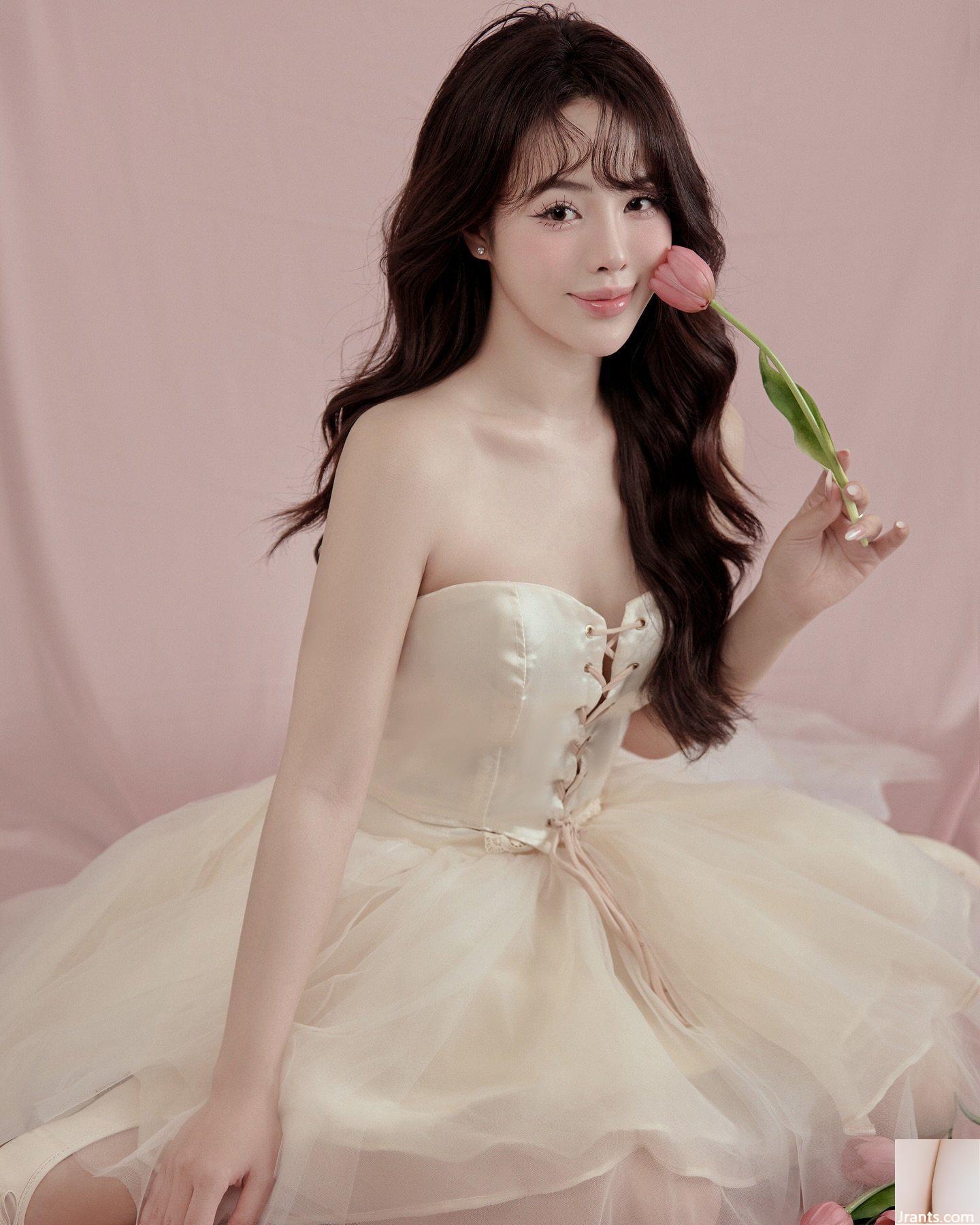 Người đẹp sexy online “Hng Nhung” có vòng 1 đầy đặn và dữ dằn khiến toàn bộ khán giả chú ý (12P) - Ảnh 5