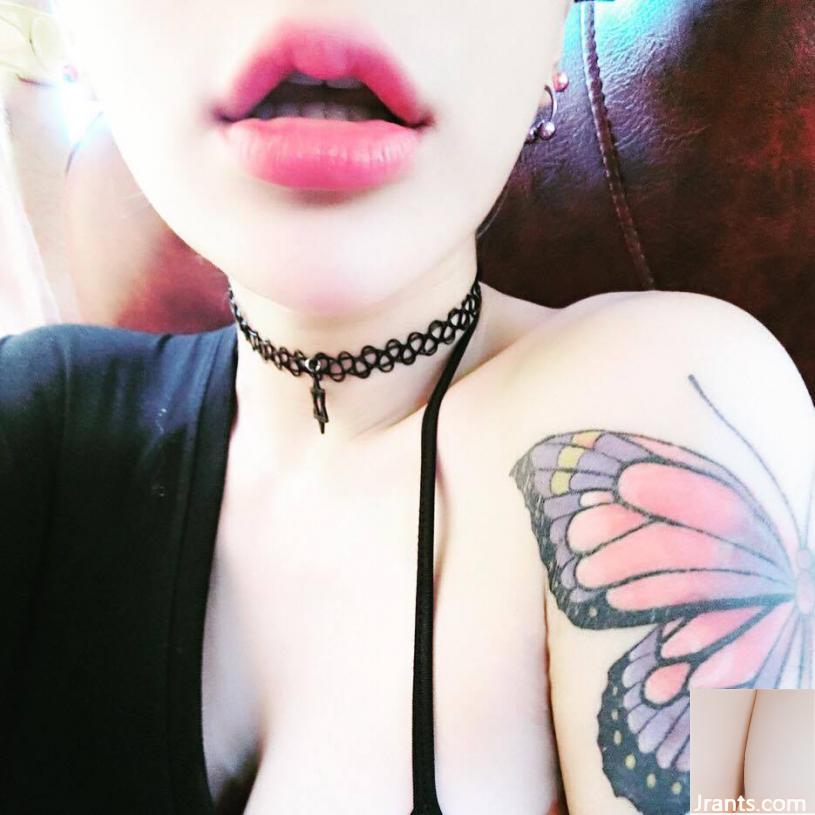 “Nữ thần Quốc Quang” Nana Liang Liang Yunfei đăng “ảnh ngực khủng, căng phồng” vào đêm khuya khiến cư dân mạng mất ngủ (40P) - Ảnh 14