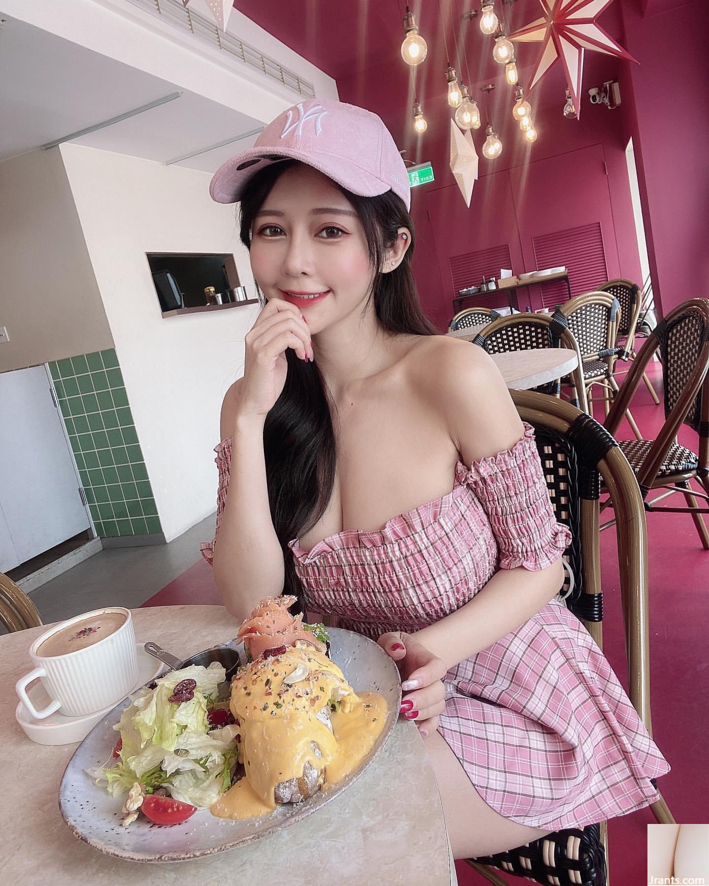 Nàng tiên loài người “Anxi” với bộ ngực khủng thon gọn và khuôn mặt ngọt ngào quyến rũ mọi người (12P) - Ảnh 10