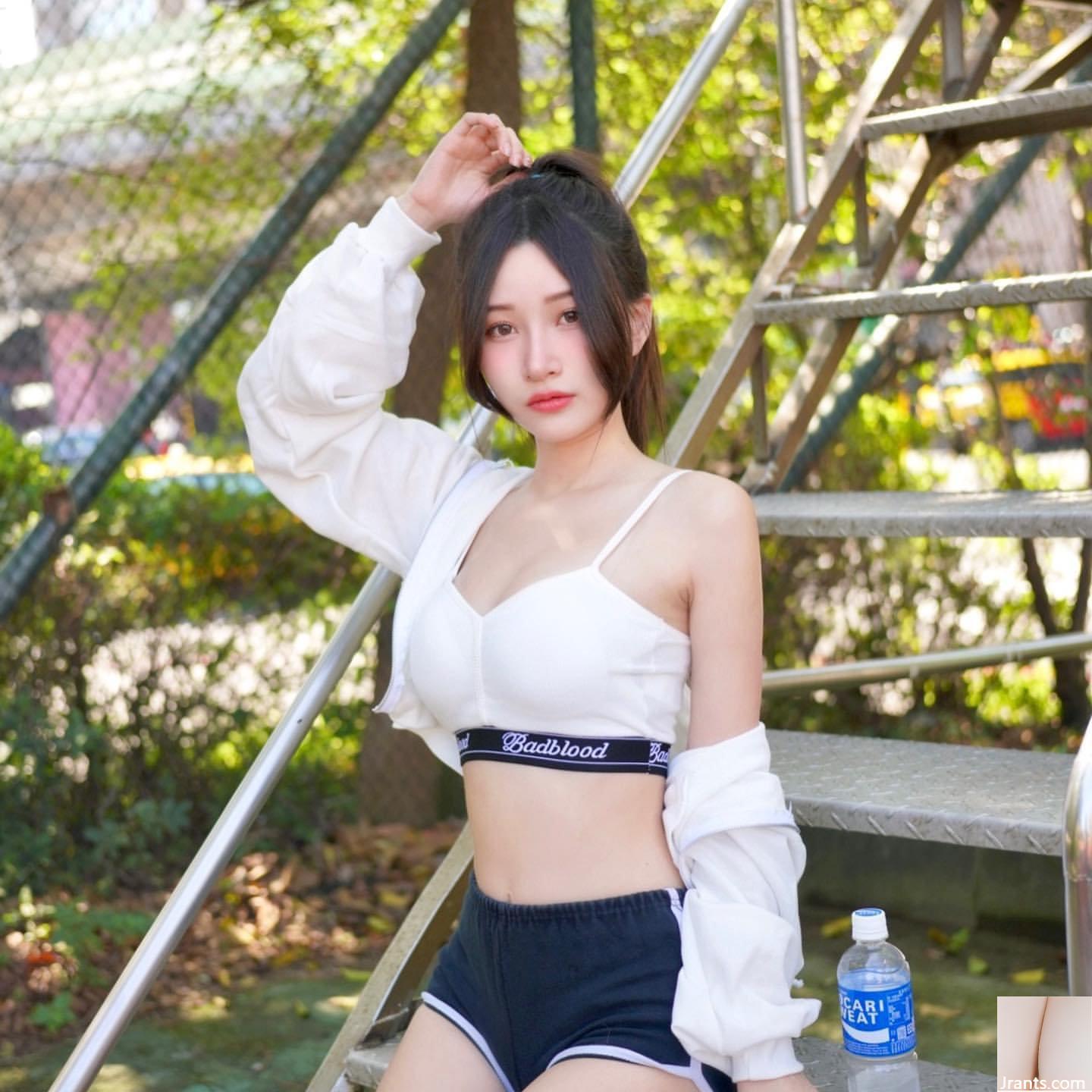 “Changyachu Nina Zhang Zhang” hương thơm quyến rũ của người chị thất thường có mùi thơm quá (14P) - Ảnh 2