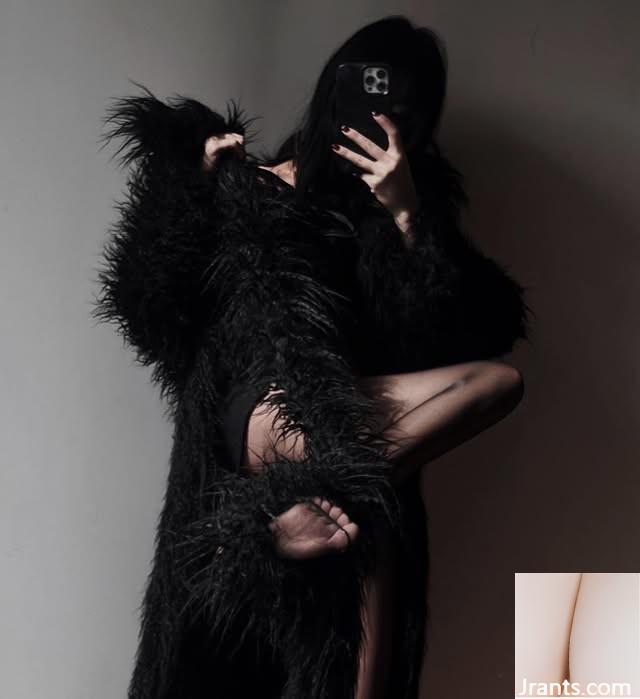 Đường cong được ẩn sâu và nụ cười “kẹo sữa” mang lại mùa xuân (10p) - Ảnh 8