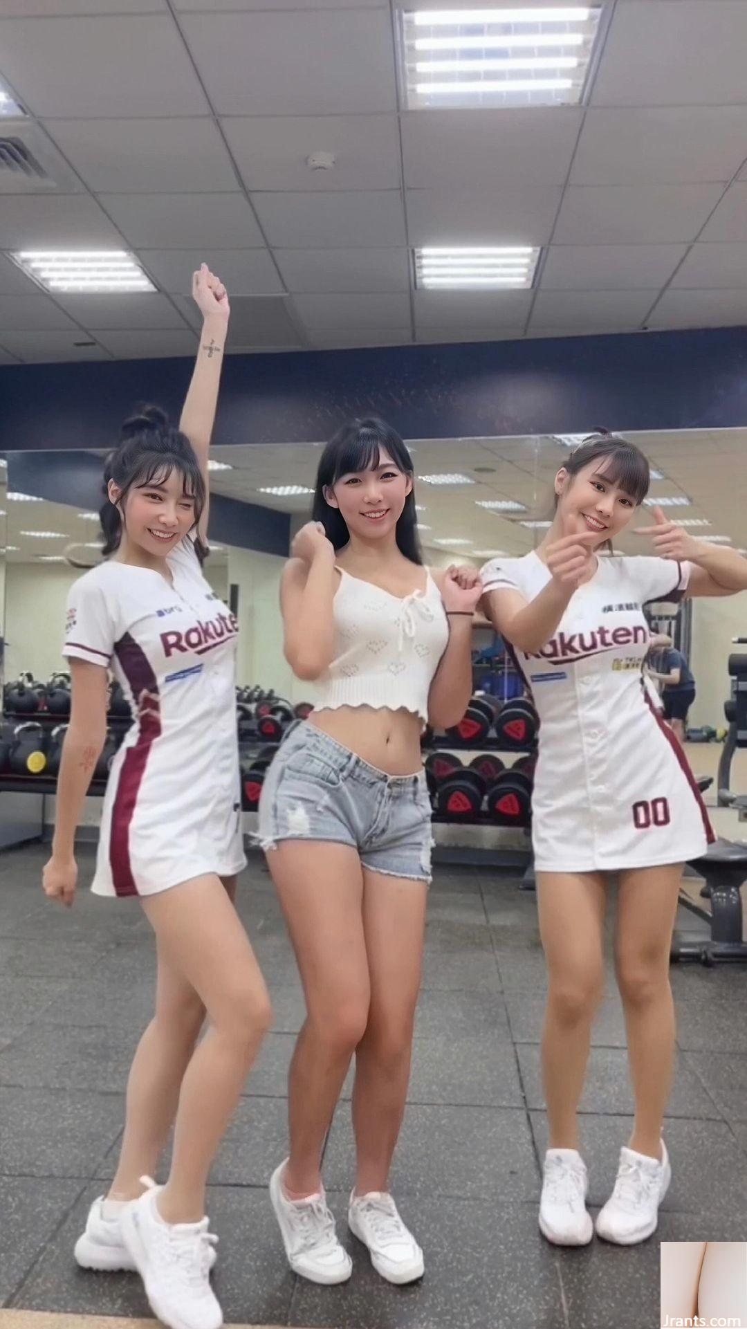 “Yunxi” ㄩㄣˊㄒㄧ “_ - Ảnh 17