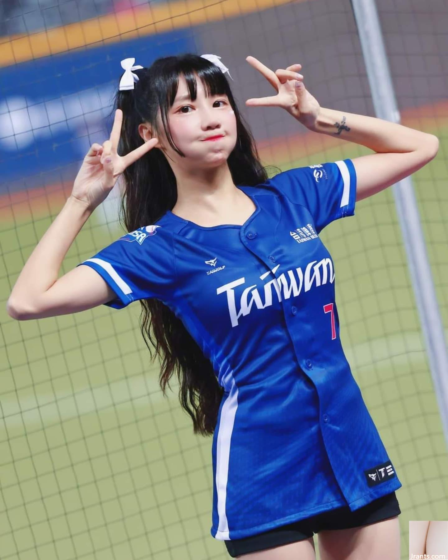 “Yunxi” ㄩㄣˊㄒㄧ “_ - Ảnh 2