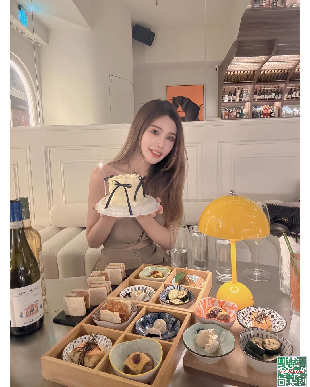 “Molly” bầu không khí ngọt ngào và ngọt ngào thật đáng yêu (21p) - Ảnh 19