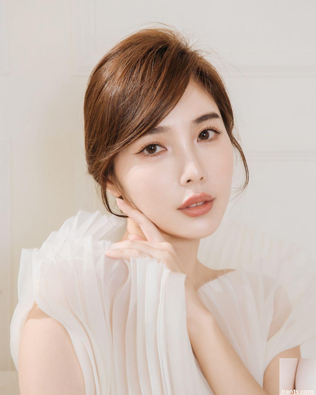 “Zhu Qiyu” Mặt trước và mặt quá nóng, bộ ngực đẹp quá hôi (20p) - Ảnh 7