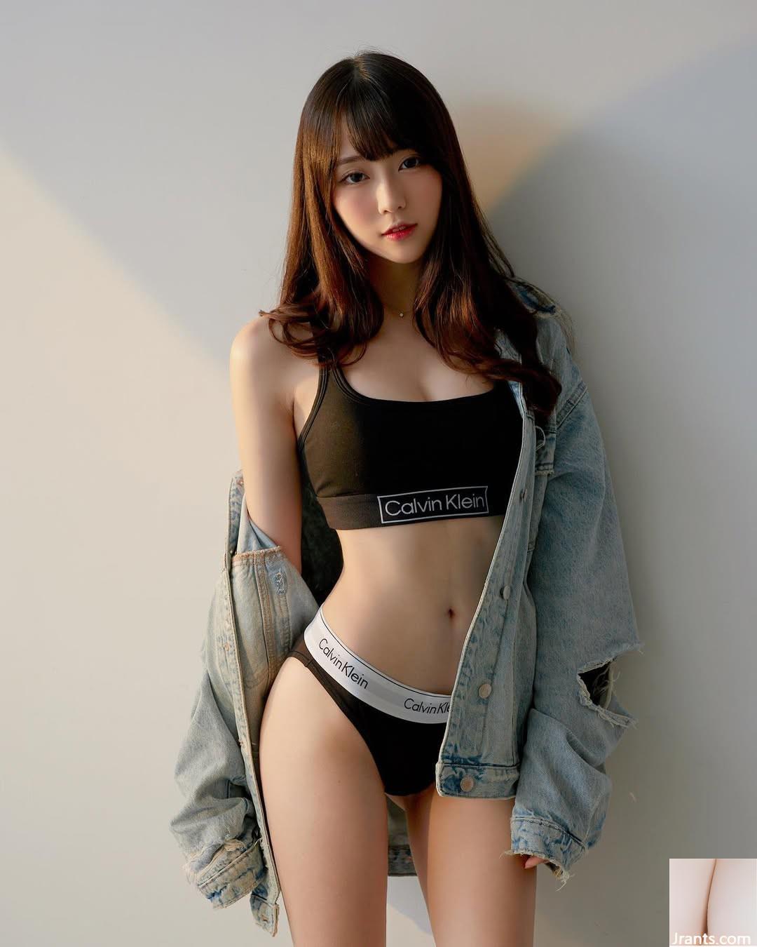 “Wei Ting Angela” dễ thương và gợi cảm với dây buộc eo và ngực (10P) - Ảnh 7