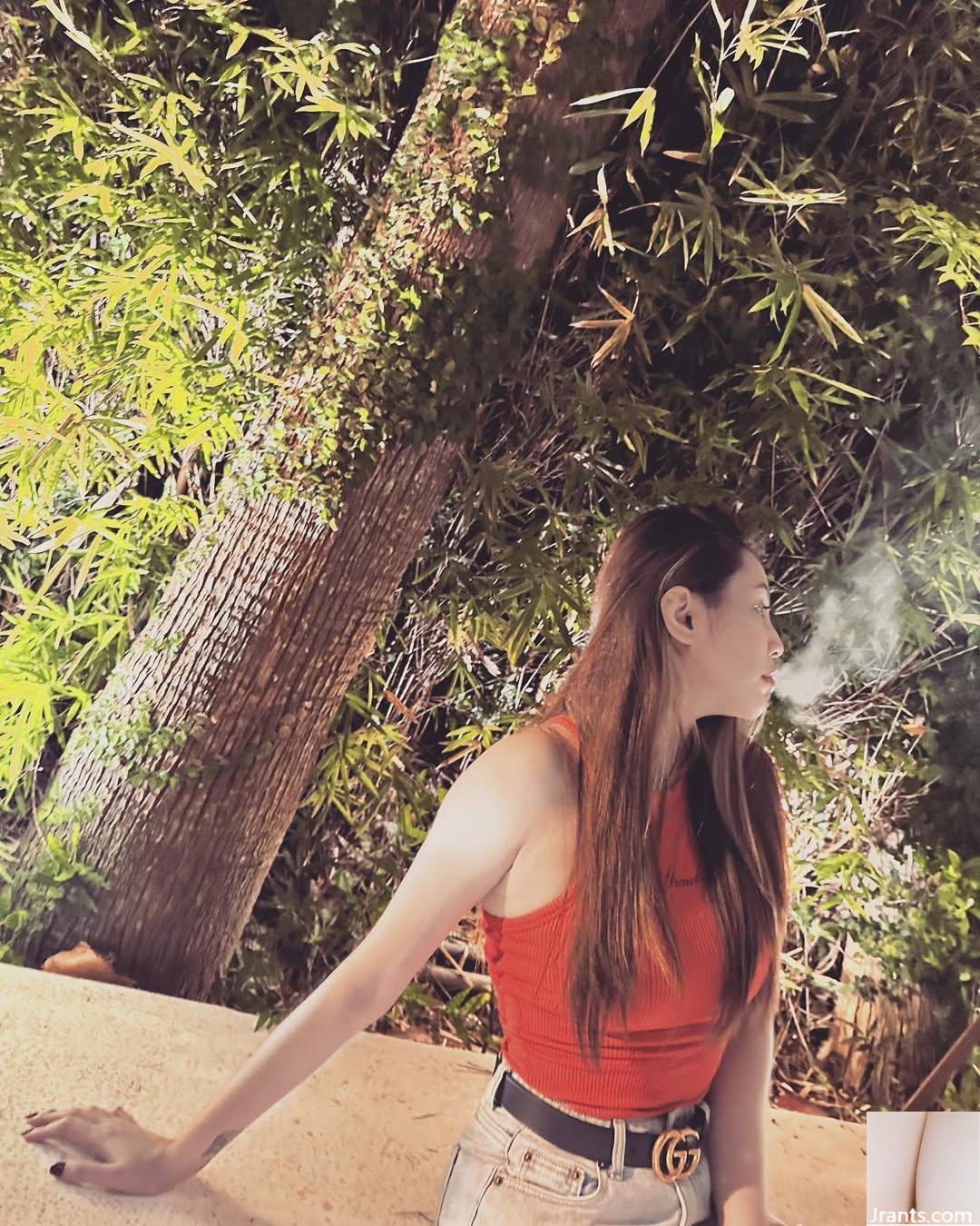 Đường cong quyến rũ “Yuliana” kích hoạt làn sóng khát (20p) - Ảnh 9