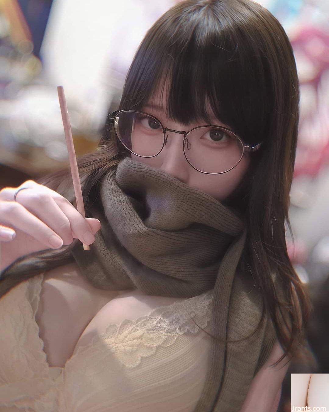 Sự cám dỗ của sự cám dỗ của bộ ngực nhỏ nhất là “li zi” (18p) - Ảnh 2