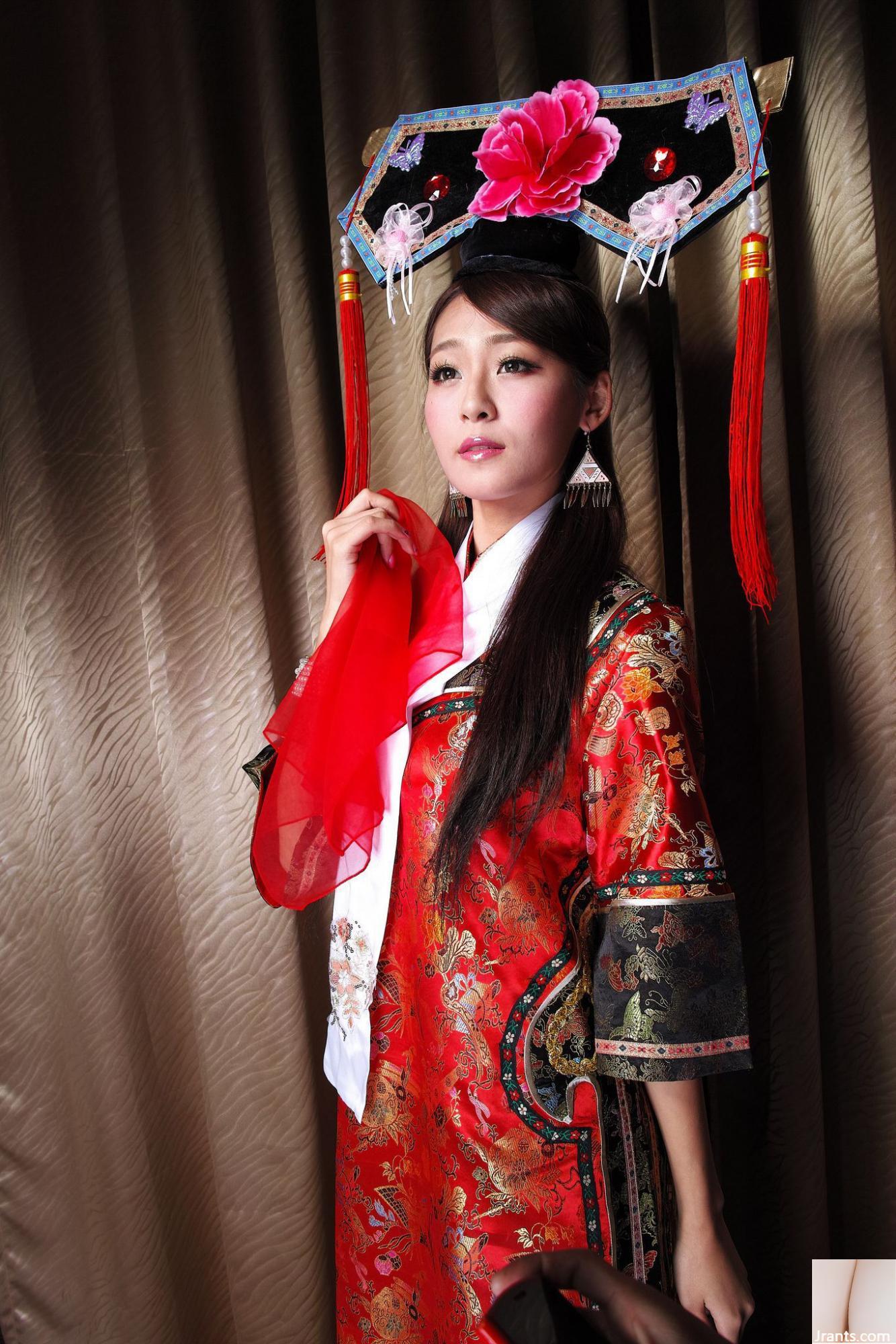 Winnie Xiaoxue và Xiaoyu “Lời chào năm mới đến Công chúa Zhen Huân” (59p) - Ảnh 17