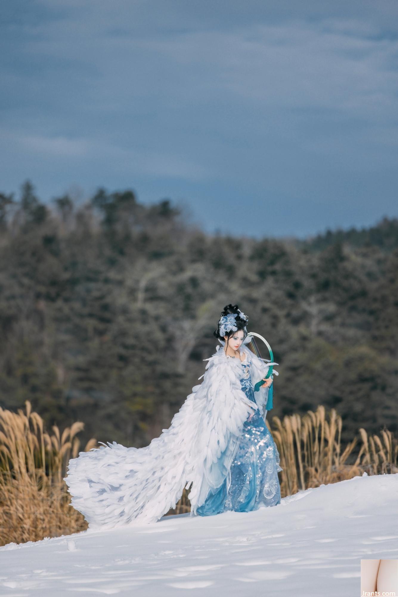 Cần cẩu trong tuyết giữ một con nai (22p) - Ảnh 9