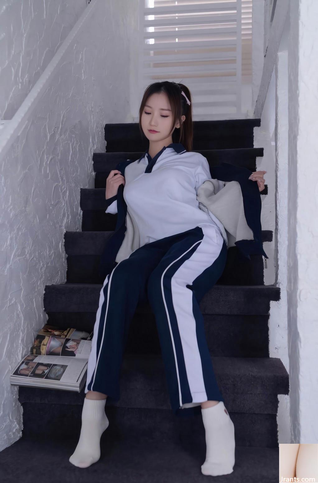 Cô gái ngực to tốt nhất Bang đầy đặn và mông xinh đẹp hấp dẫn làn da công bằng và đôi chân ngọc trai gợi cảm (18p) - Ảnh 5