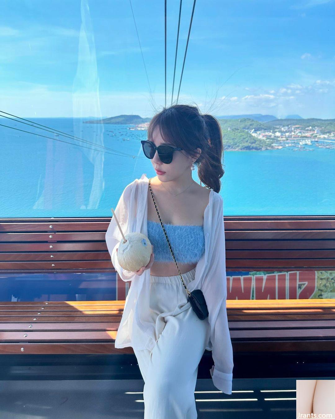 “Tingyin” cô gái tóc dài và đẹp trai với trang phục cắt thấp làm cho cư dân mạng trông nóng bỏng (25p) - Ảnh 4