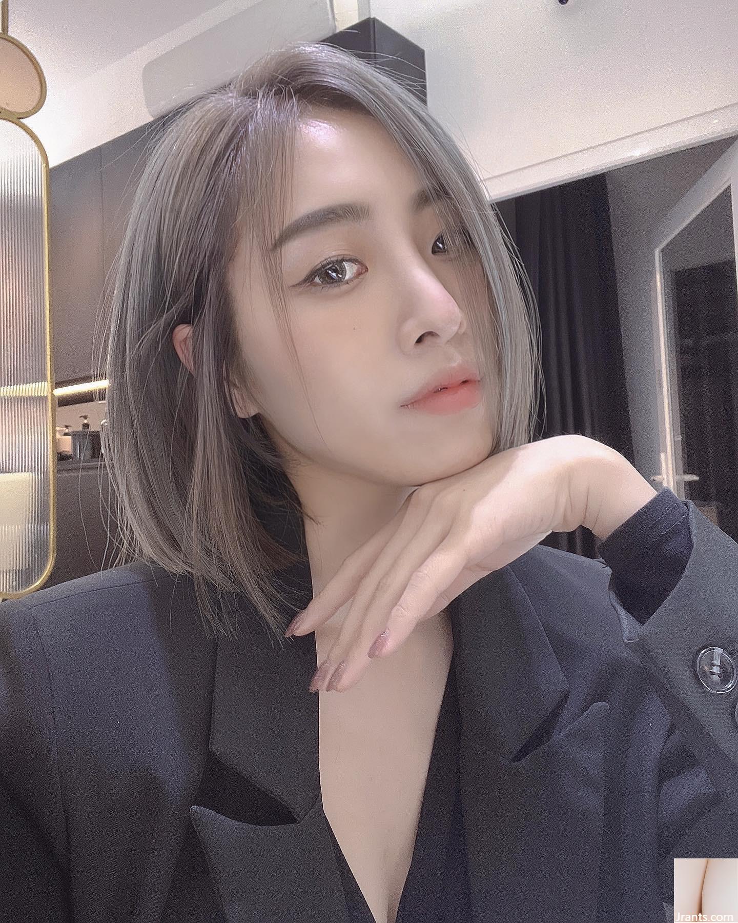 Cơ thể màu trắng và dịu dàng “Barbarba” tình dục cảm thấy không thể chịu đựng được (29p)