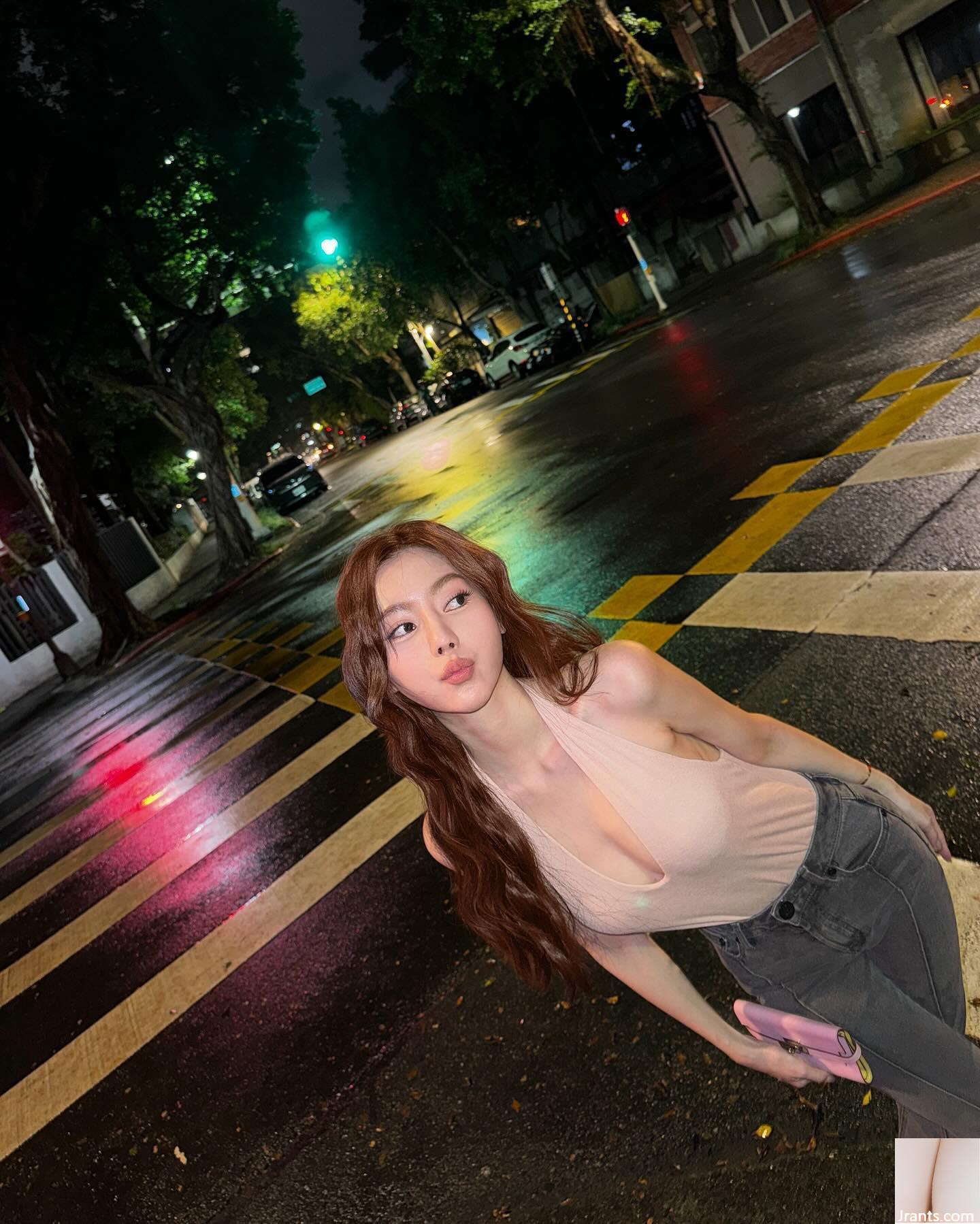 Cảnh “Yang_yuxian” Những cảnh ngực ác và đầy đặn buộc mọi người phải chết (25p)