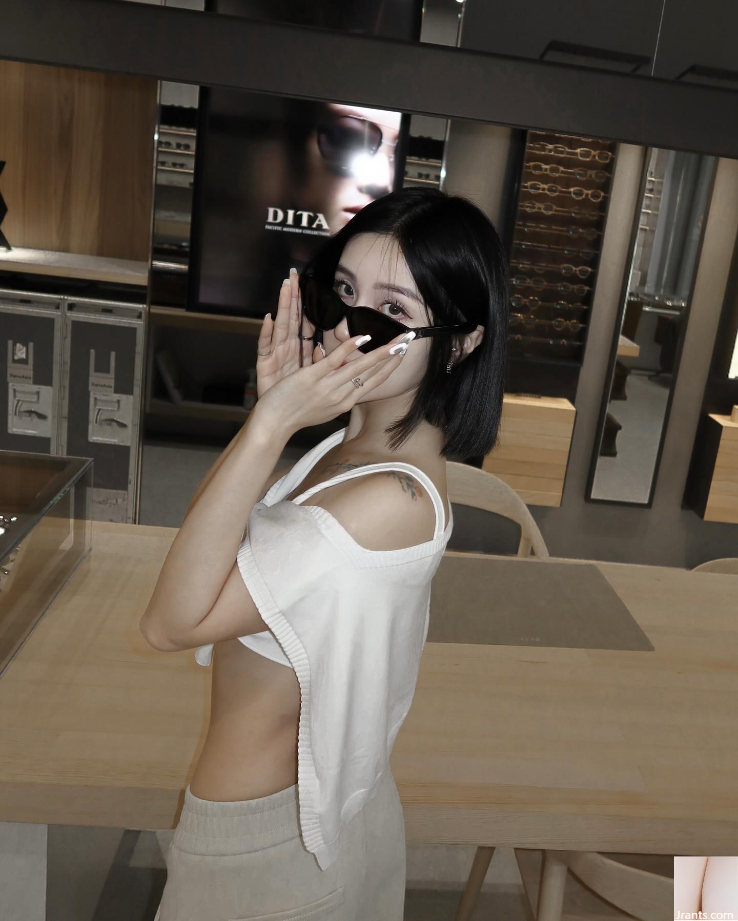 Nụ cười ngọt ngào, thân hình nóng bỏng “ - Ảnh 6