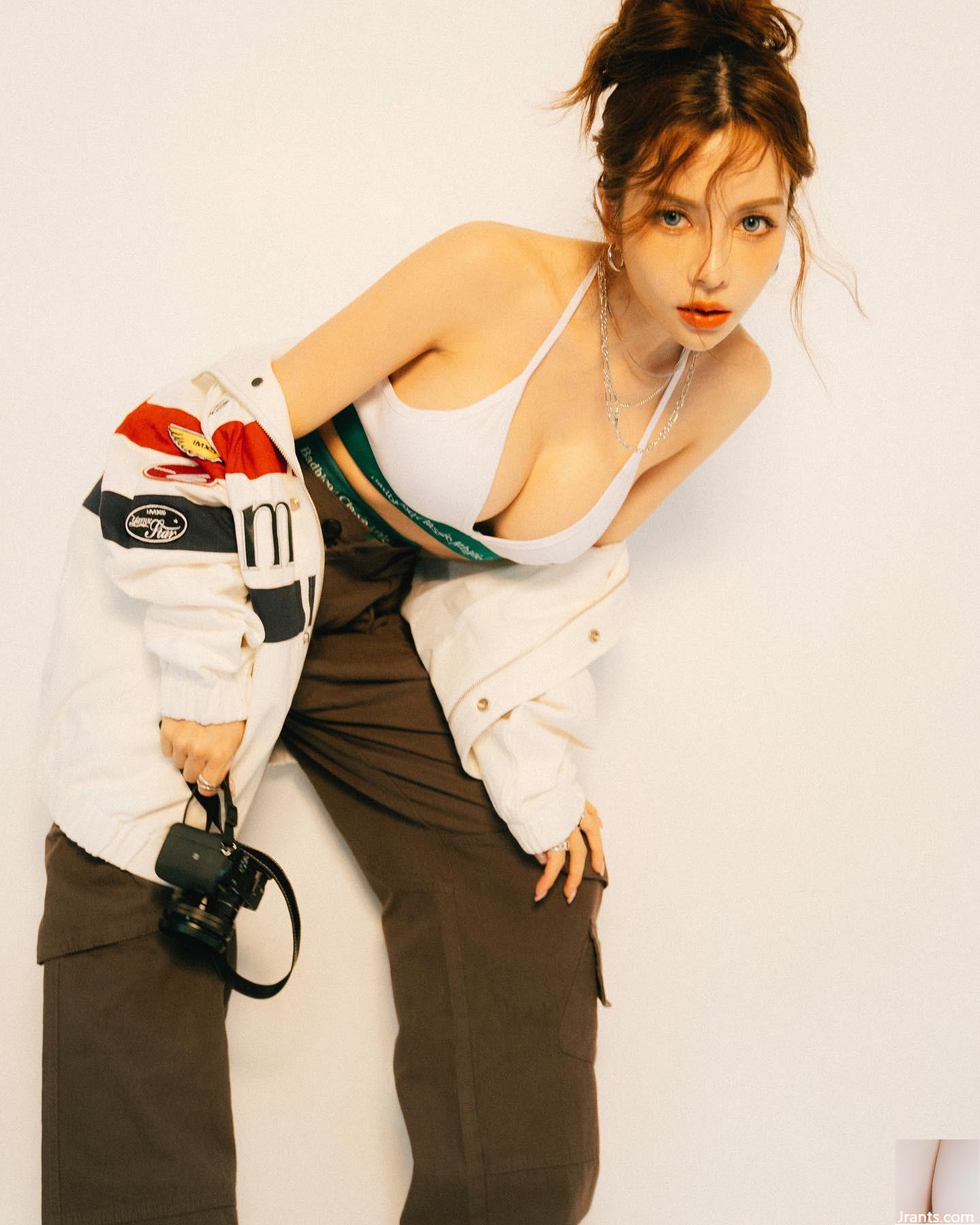 Vú đẹp vỡ ra với con số hàng đầu của “CC._XIXI” đang say sưa (28p)