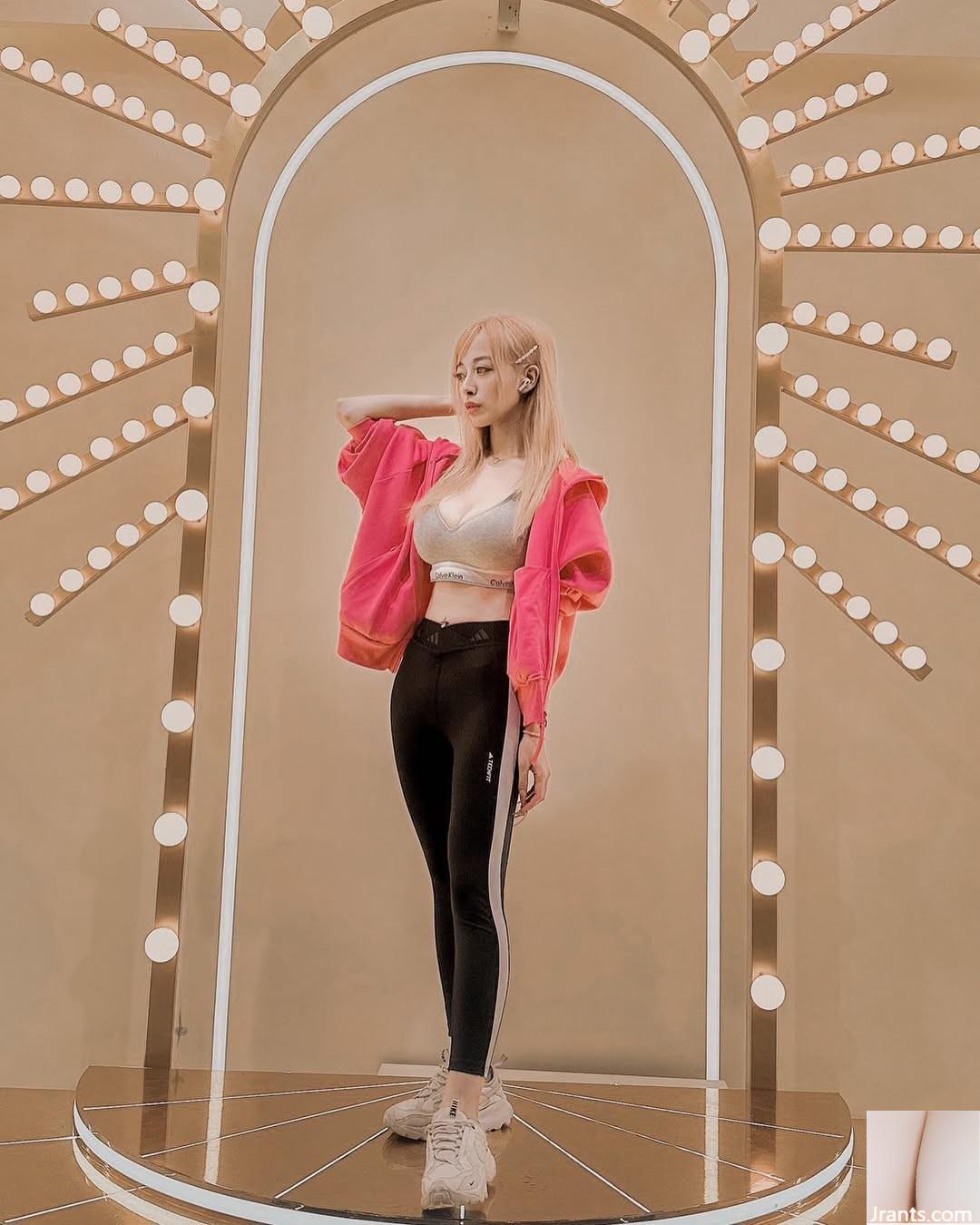 Hiển thị các đường cong hấp dẫn “LAN XINYU” Body Hot Full and Fits (24p) - Ảnh 14