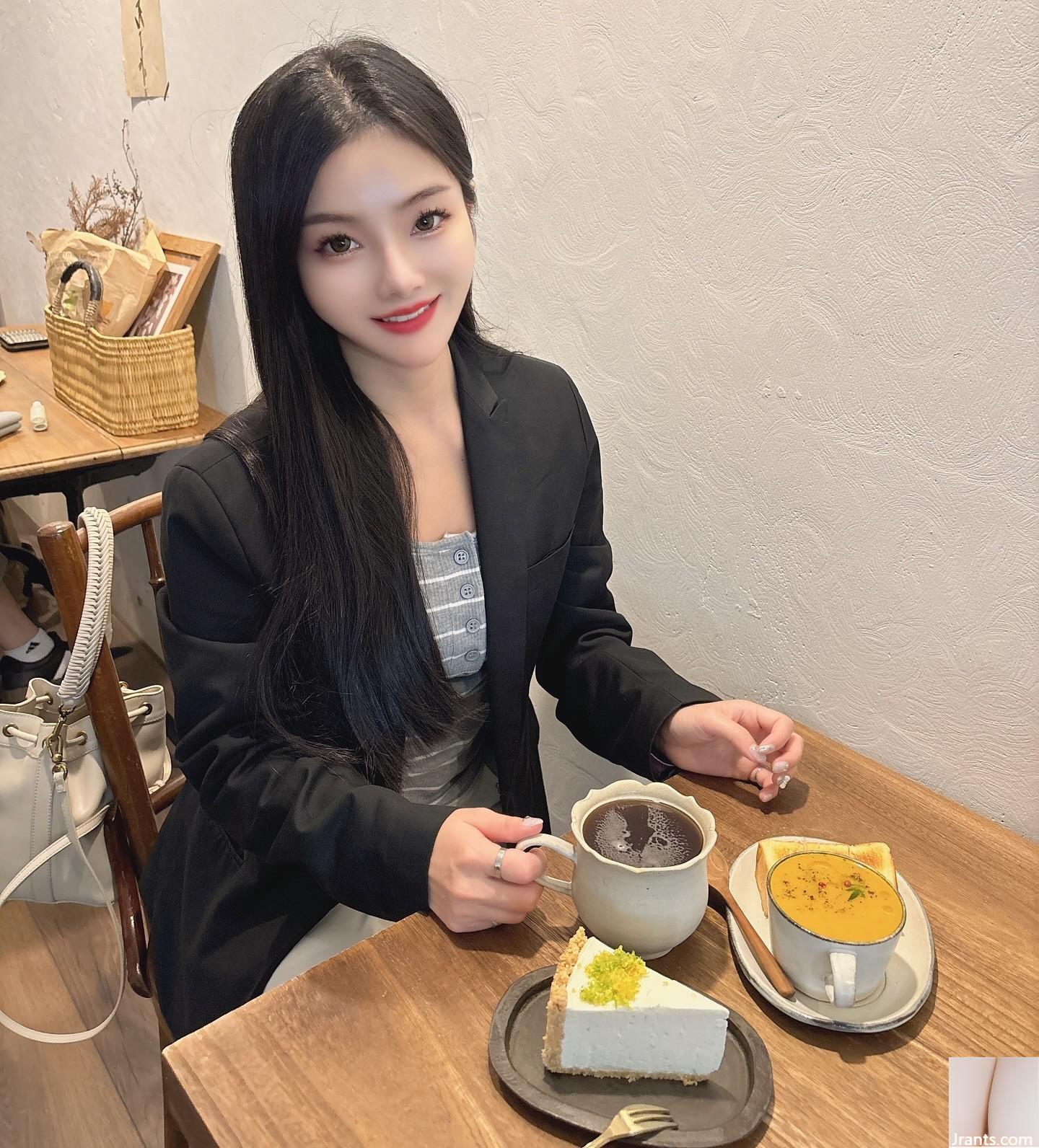 “Yan Luoxi” ngực tròn khiến mọi người không thể dừng lại (17p) - Ảnh 3