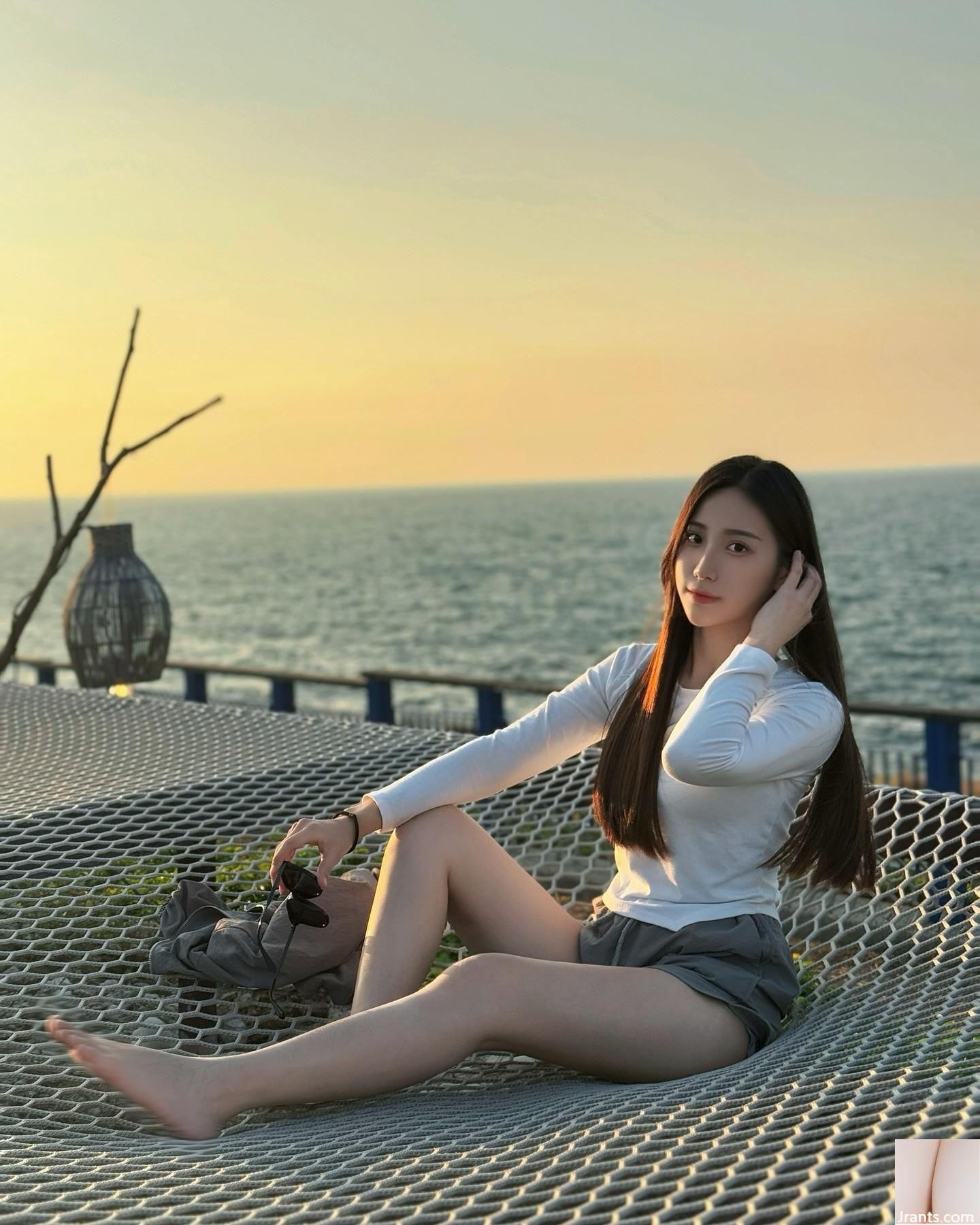 Cô gái bên cạnh “Lin Wei” Charms Electric Eyes và Sexy Hình (18p) - Ảnh 12