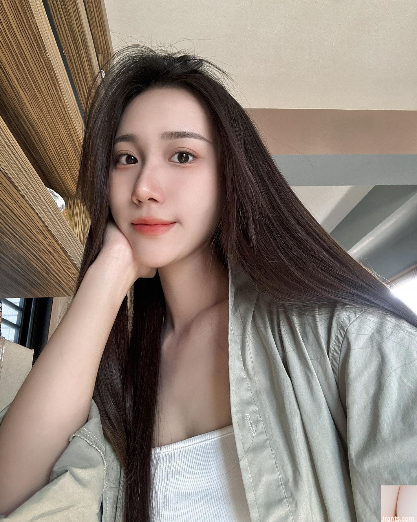 Cô gái bên cạnh “Lin Wei” Charms Electric Eyes và Sexy Hình (18p) - Ảnh 13