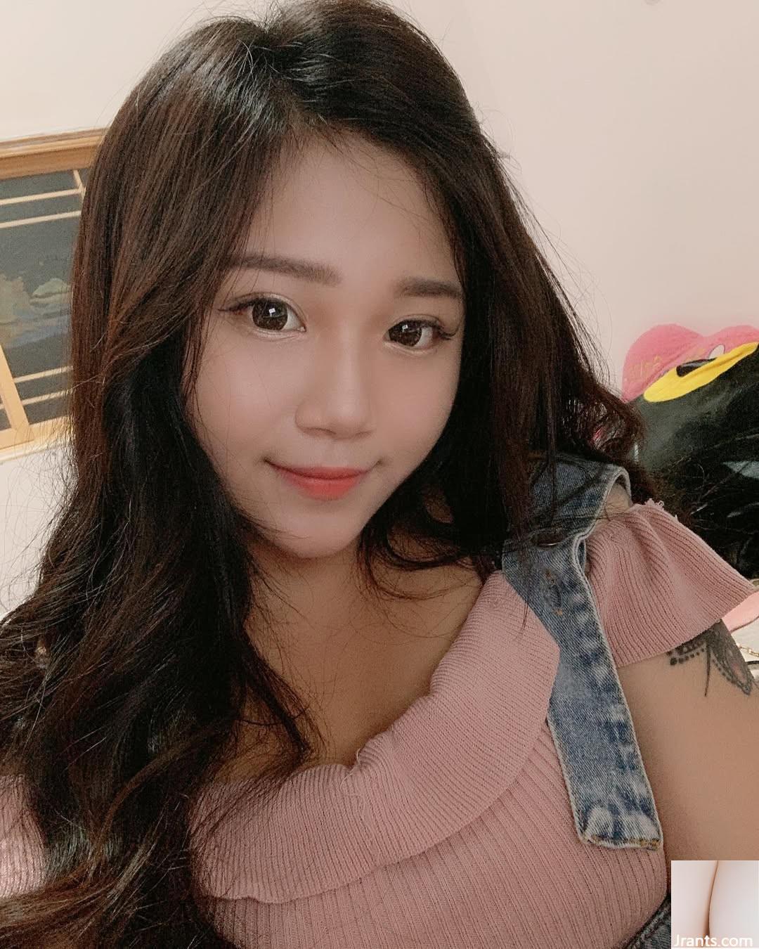 Cô gái xinh đẹp với tính khí “Linlin__025” có những đặc điểm trên khuôn mặt tinh khiết và tinh tế (16p) - Ảnh 12