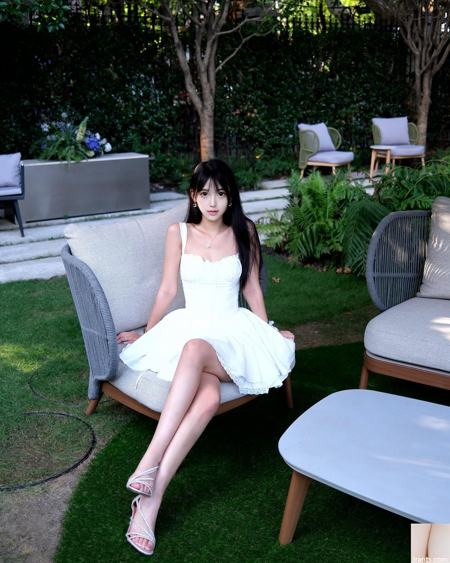 Demon nhỏ gợi cảm “Sylvia_zhou” toát ra một tính khí đầy đủ (19p) - Ảnh 9