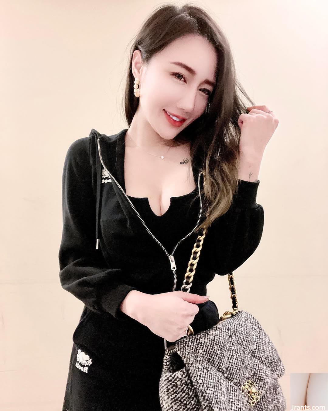 “Ye Zhifeng” Đường cong nóng bị ẩn sâu và bị mê hoặc bởi bị mê hoặc (23p) - Ảnh 5