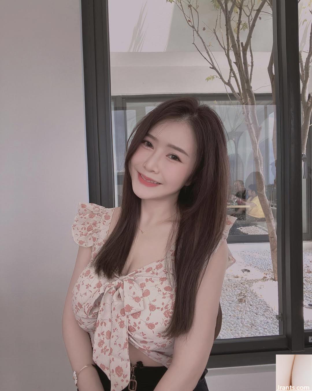 Nhân vật khó khăn “Avril Elvira – Huang Yijing” là hoàn hảo và đầy đủ thân hình gợi cảm (20p) - Ảnh 11